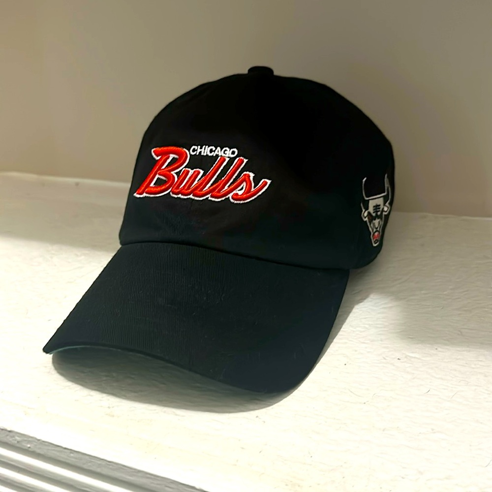 Chicago Bulls Mitchell & Ness Adjustable Hat
